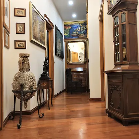 Royal Heritage In Center *