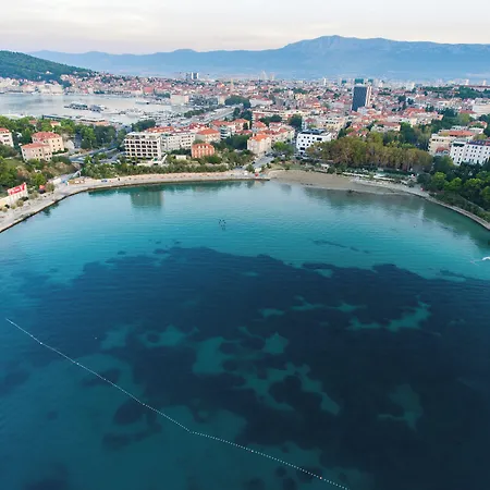 Appartamento Royal Heritage In Center