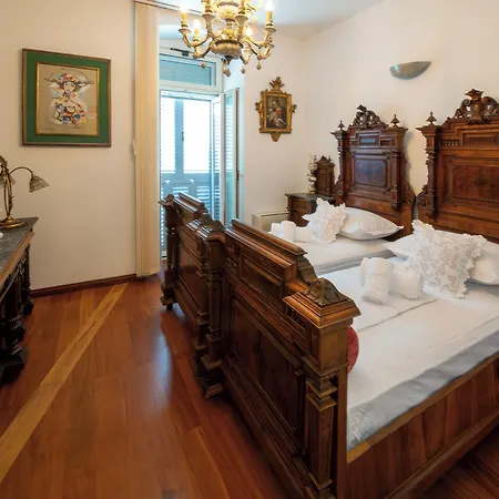 Royal Heritage In Center Appartement *